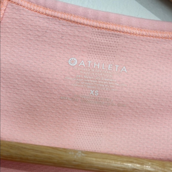 Athleta‎ Light Pink Short Sleeve Tee - Picture 2 of 3